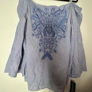 NWT INC Sweet Meadow DC Cold Shoulder Blouse